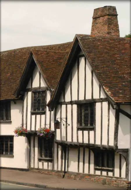 tudor period house|facts about rich tudor houses.